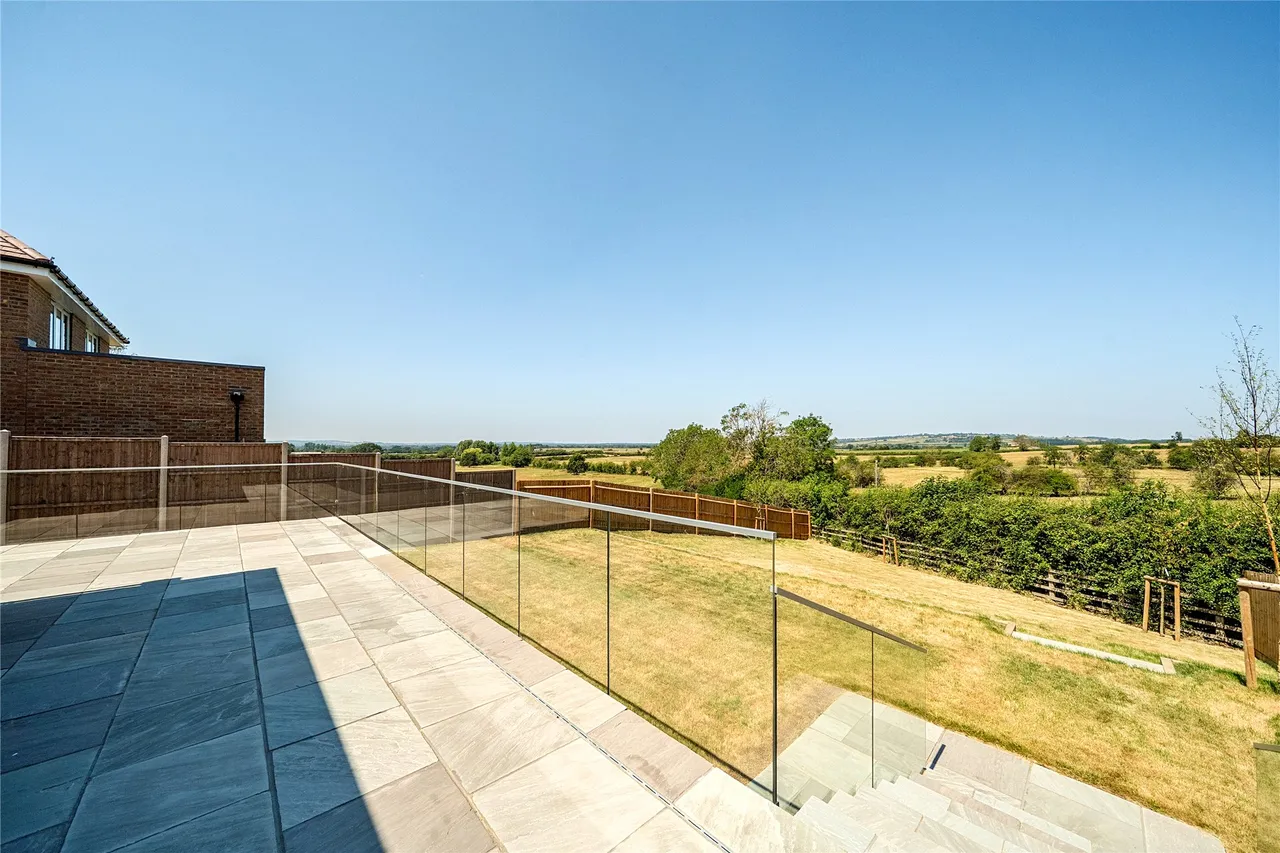 Latimer Place, Long Crendon, HP18, photo 19