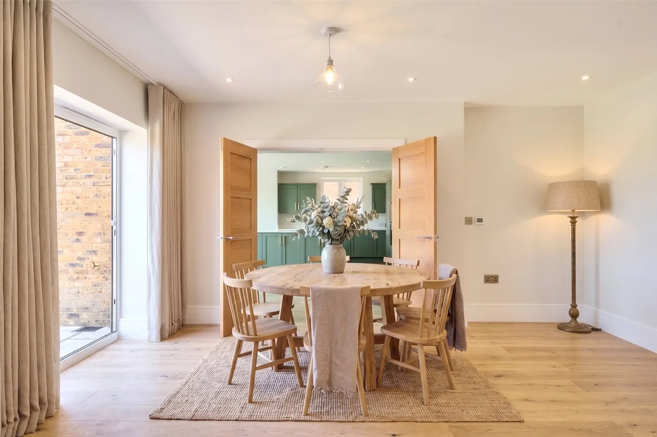 Latimer Place, Long Crendon, HP18, photo 4
