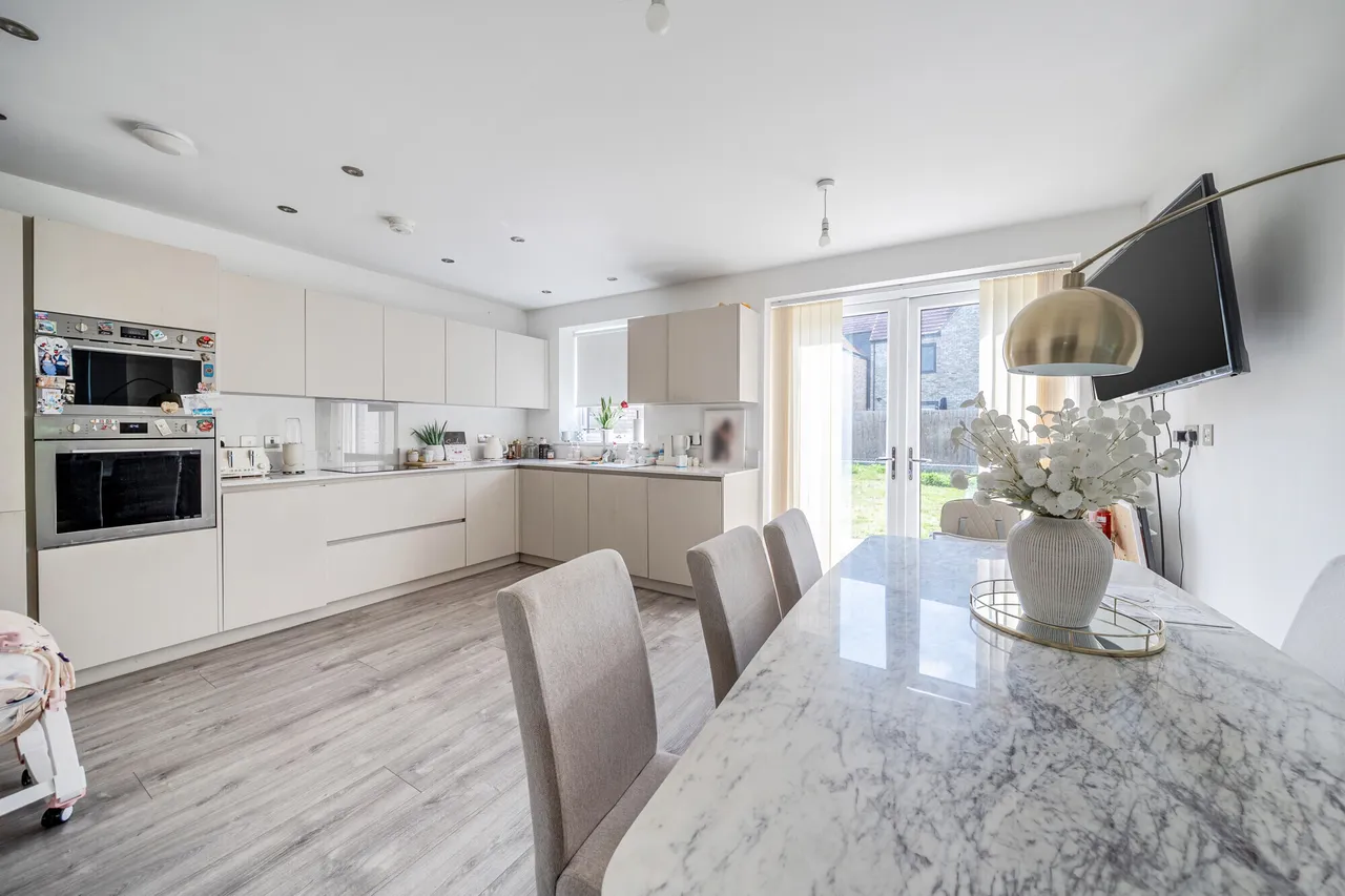 Willow Tree Drive, Waltham Cross, EN8, photo 2