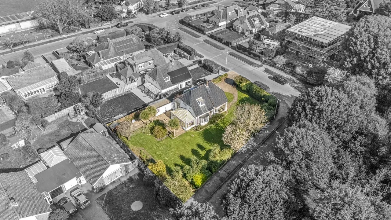 Bodiam Avenue, Goring-By-Sea, Worthing, photo 25