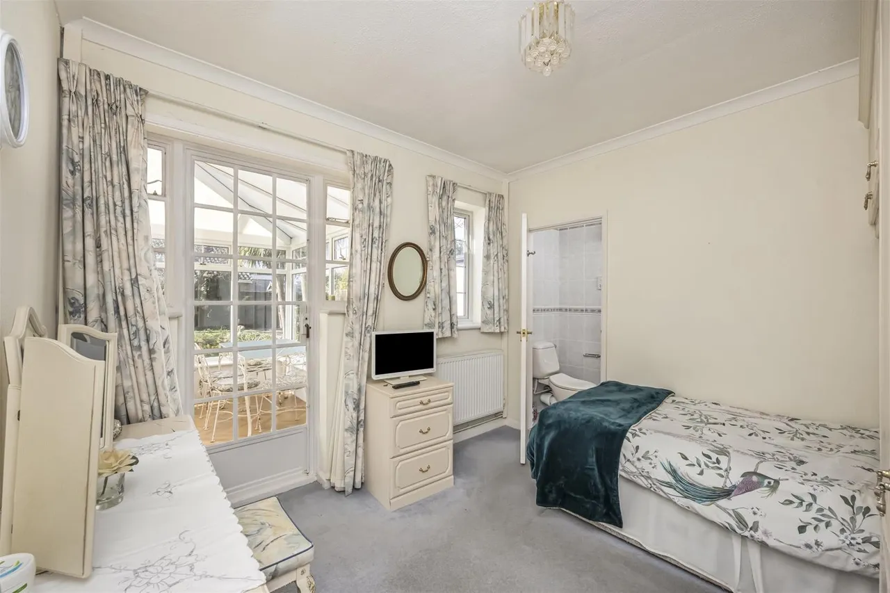 Bodiam Avenue, Goring-By-Sea, Worthing, photo 18