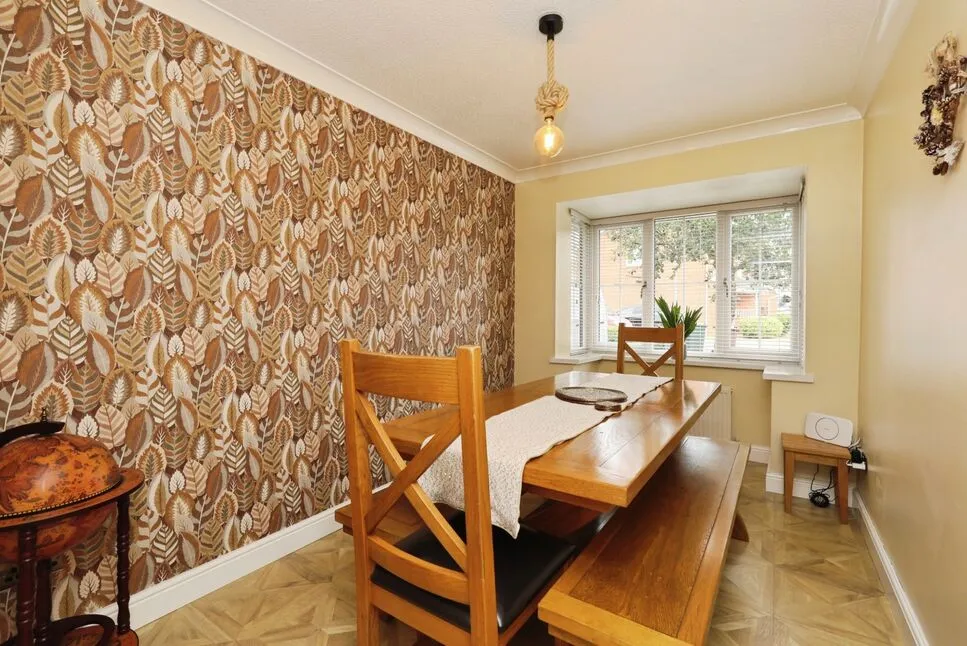 Washington Close, Dinnington, South Yorkshire, S25, photo 4