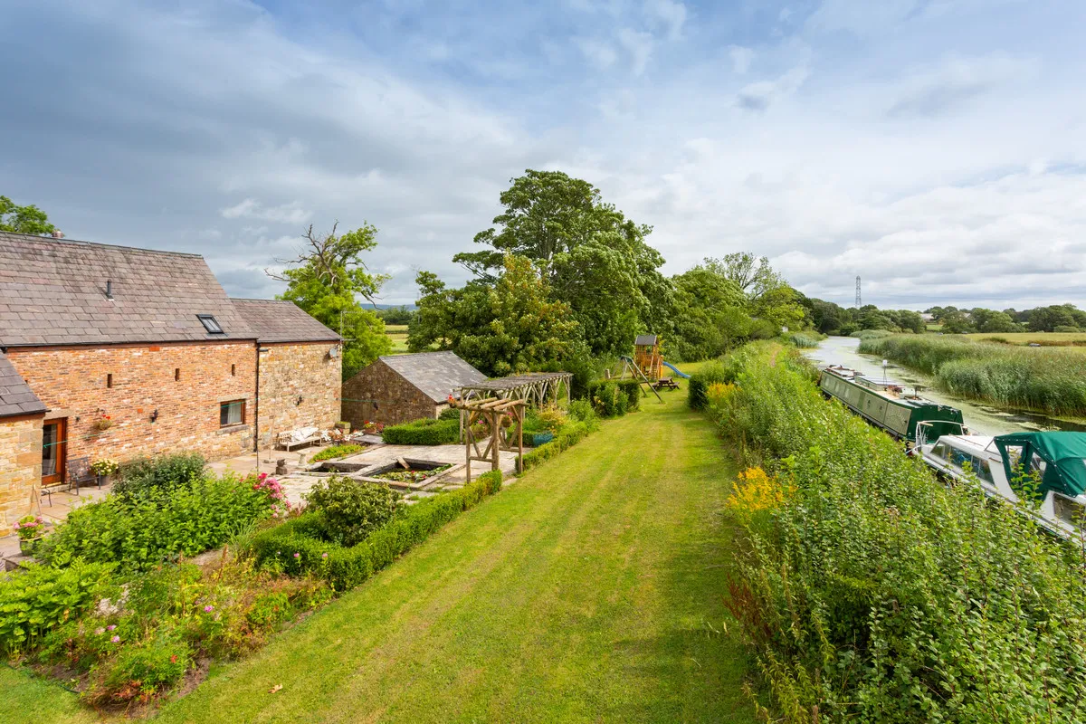 Woodplumpton, PR4, photo 6