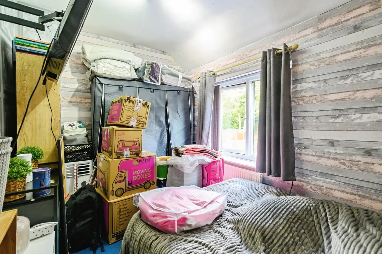 East Drive, Swinton, M27, photo 9