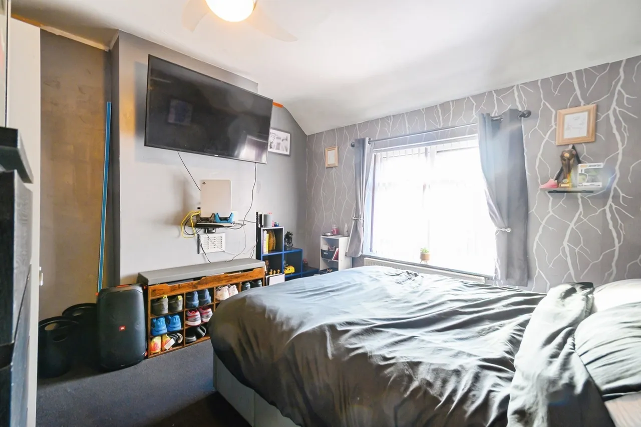 East Drive, Swinton, M27, photo 8