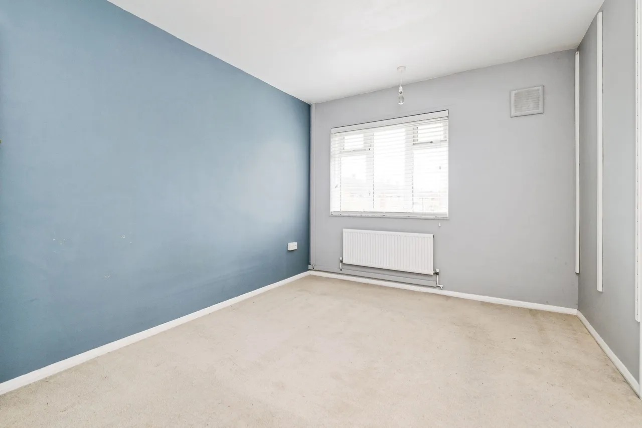 Hedgemans Way, DAGENHAM, Essex, RM9, photo 5