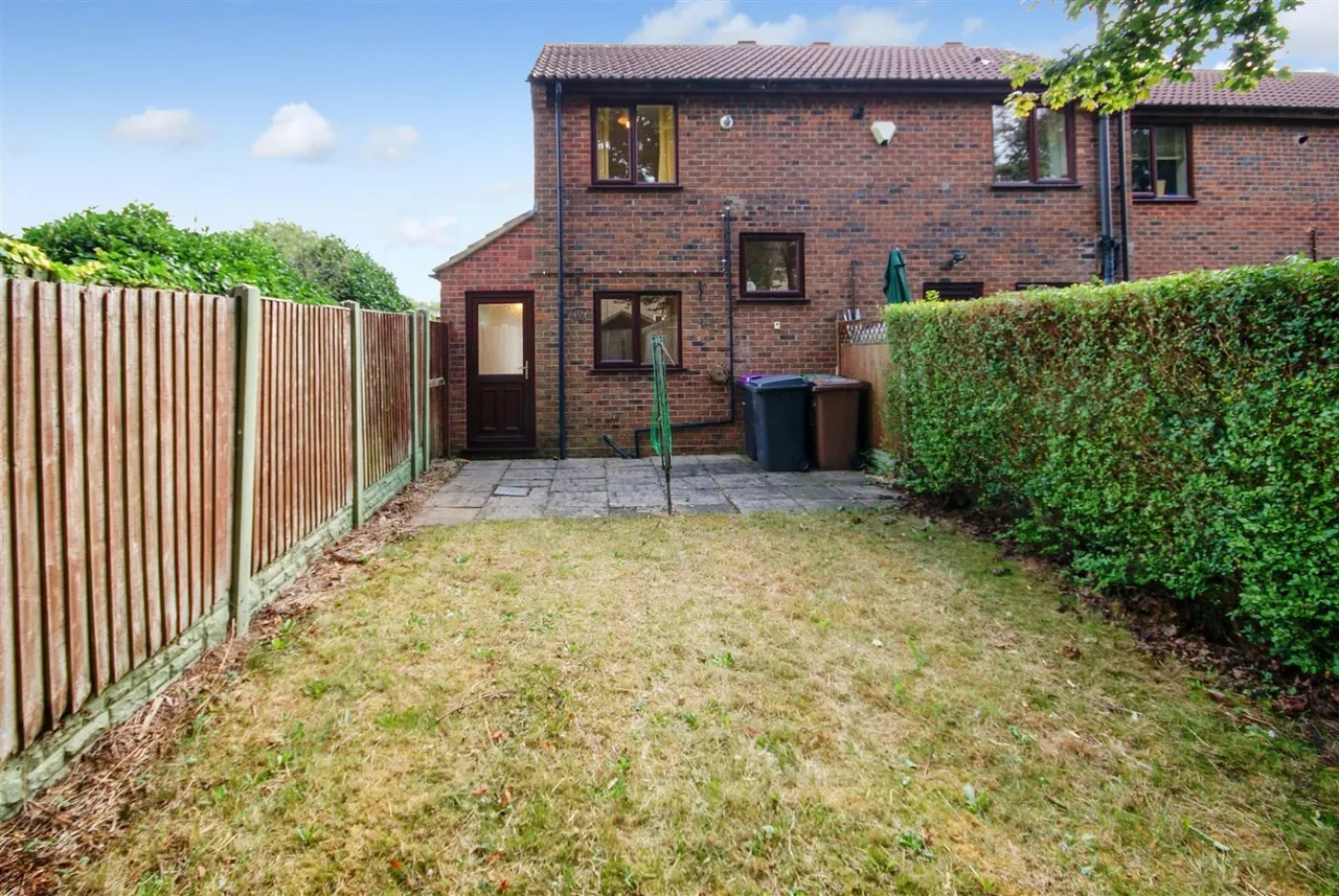Bramble Court, Bracebridge Heath, photo 7