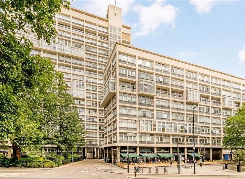 flat for sale — Newington Causeway, Elephant & Castle, SE1