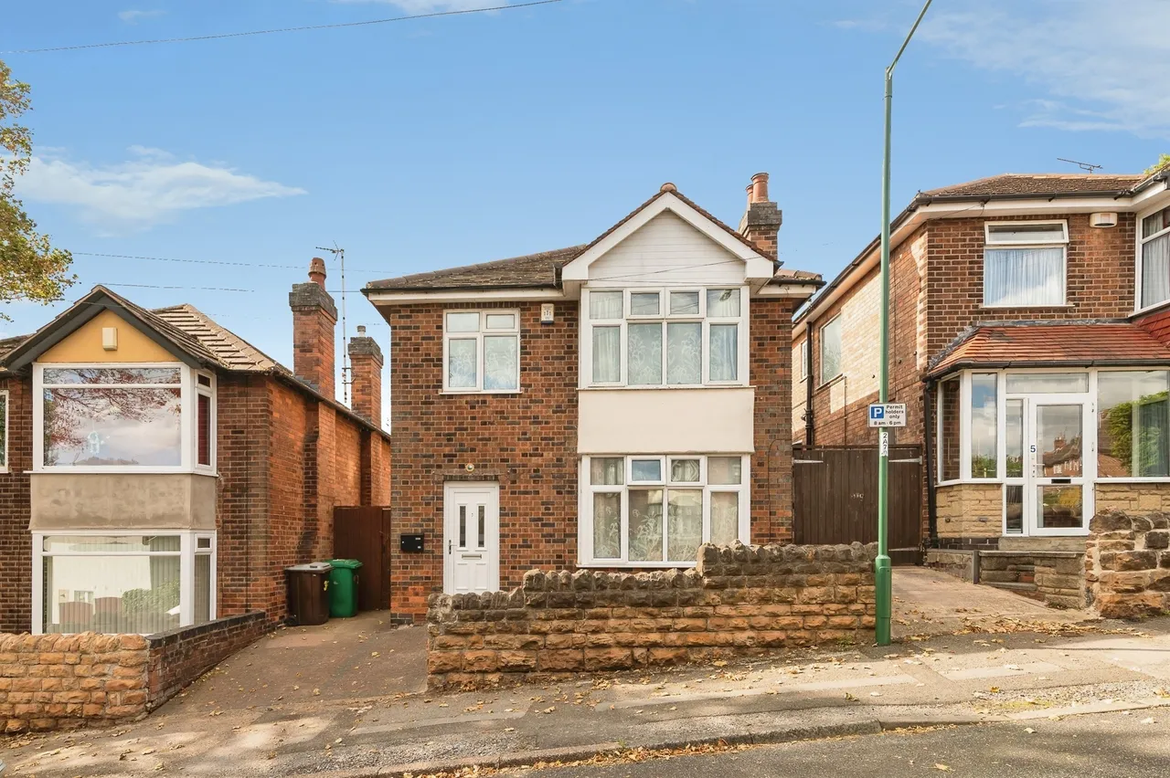 3 bed house for sale, Alma Road, Nottingham, NG3
