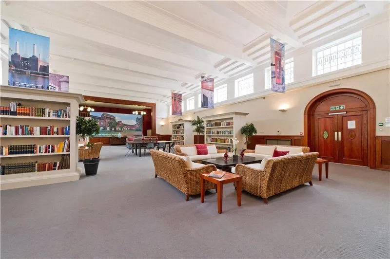 Gilbert Scott Building, Putney, SW15, photo 12