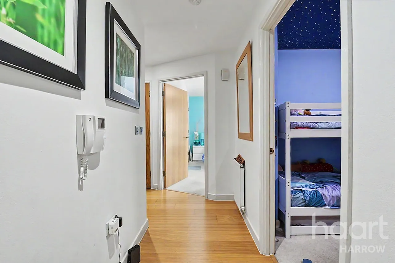 Douglas Close, Stanmore, HA7, photo 7