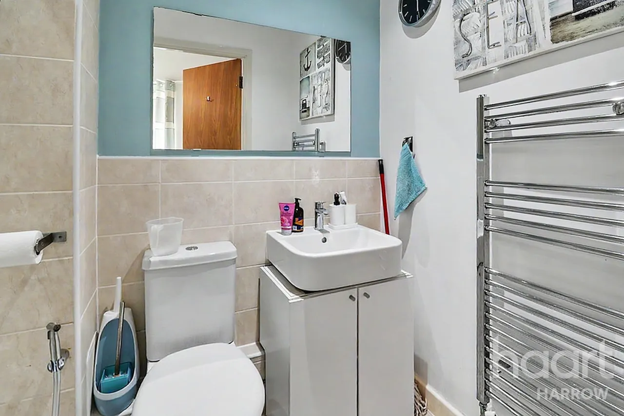 Douglas Close, Stanmore, HA7, photo 10