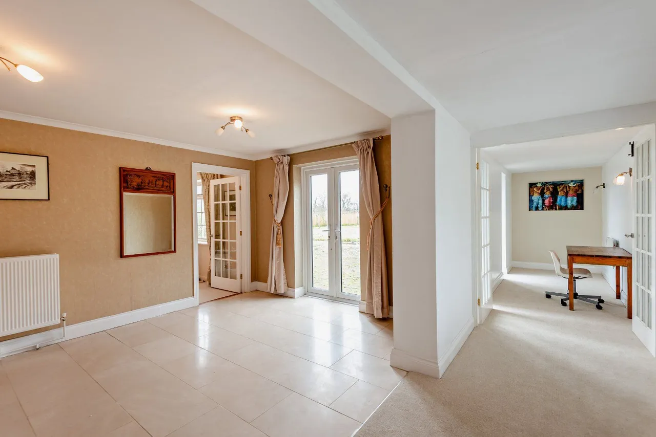 New Road, Billingshurst, RH14, photo 7