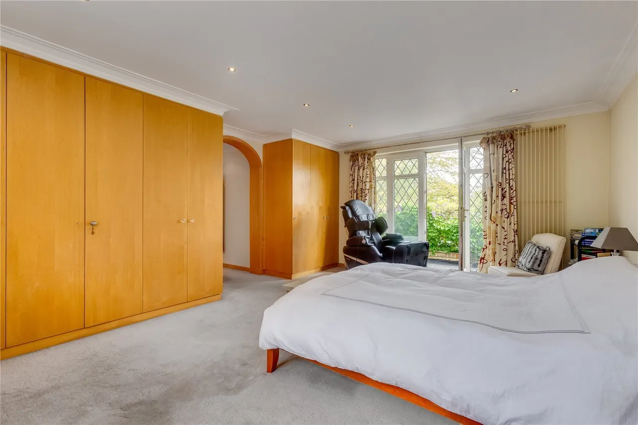 Sutherland Grove, London, SW18, photo 10