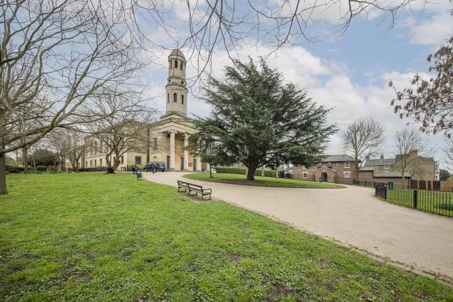 St. Ann's Hill, London, SW18, photo 12