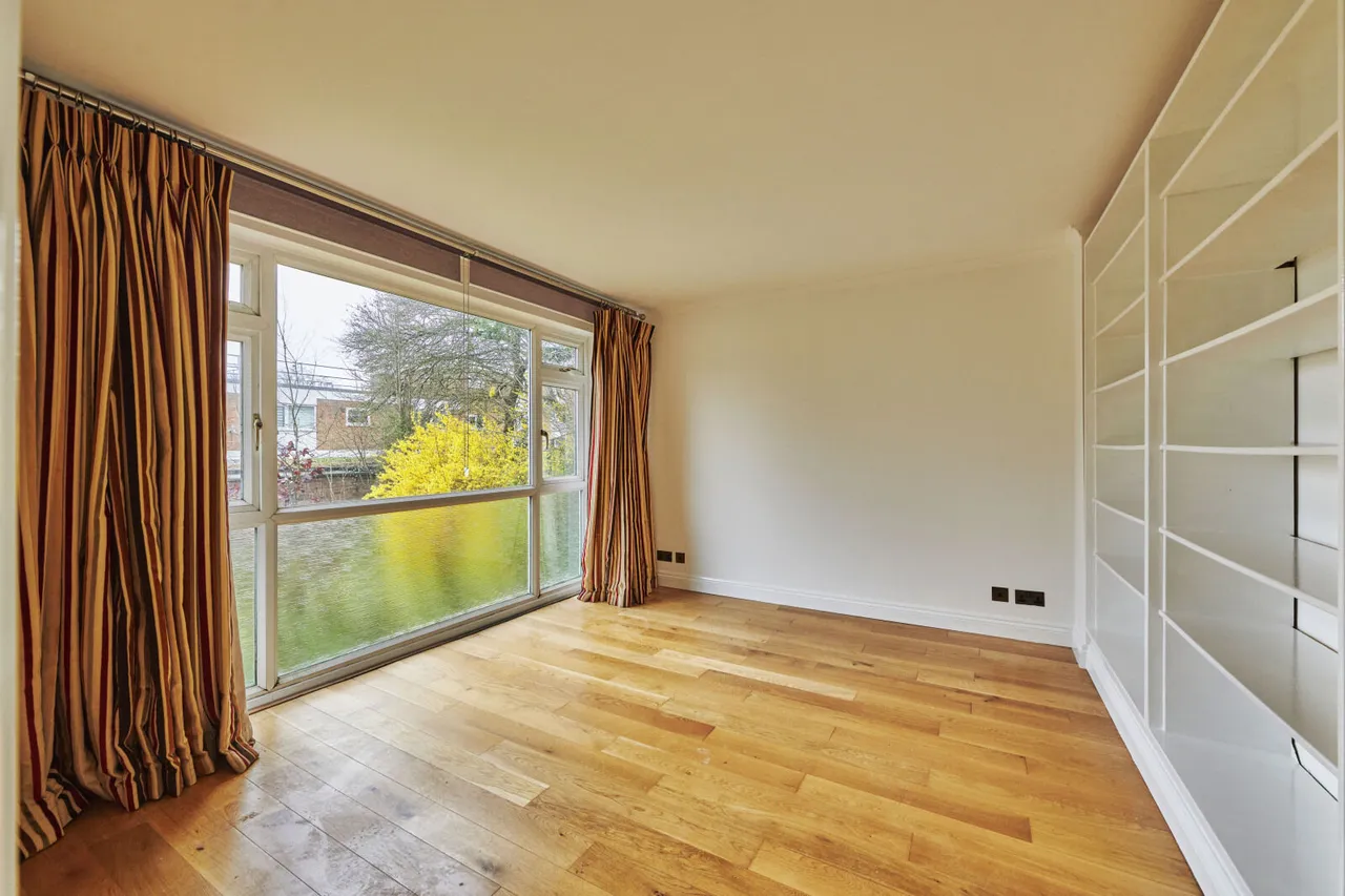 Dell Close, Harpenden, AL5, photo 7