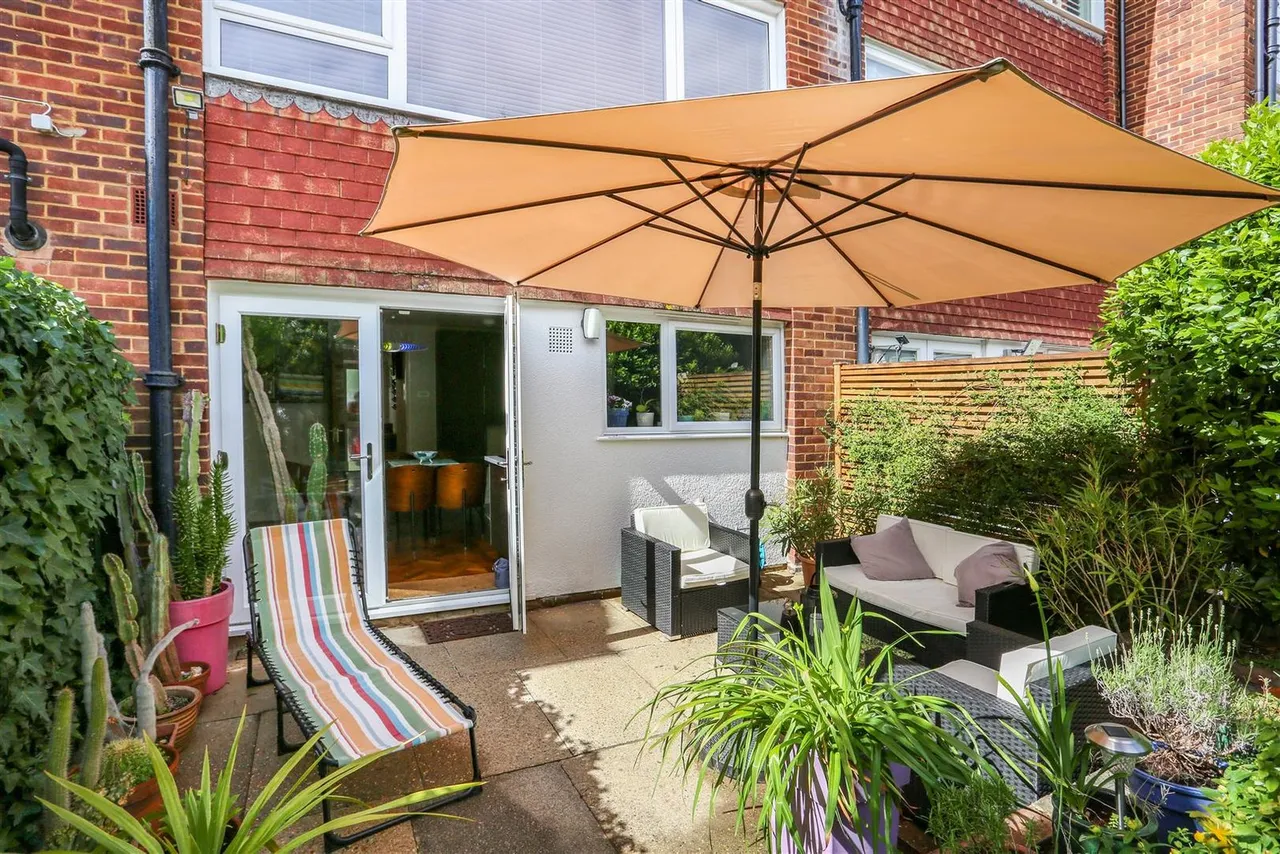 Cavendish Road, Sutton, SM2 5ER, photo 9