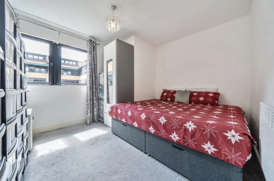 Whitchurch Lane, Bristol, BS14, photo 4