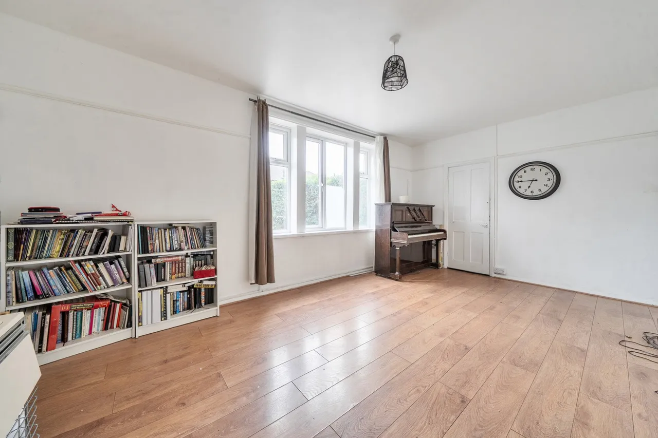 Grangemill Road, SE6, photo 2