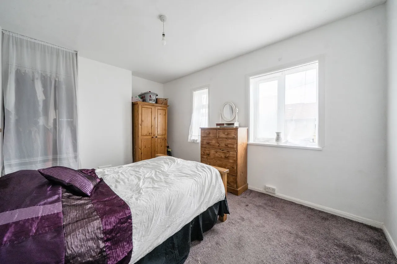 Grangemill Road, SE6, photo 13