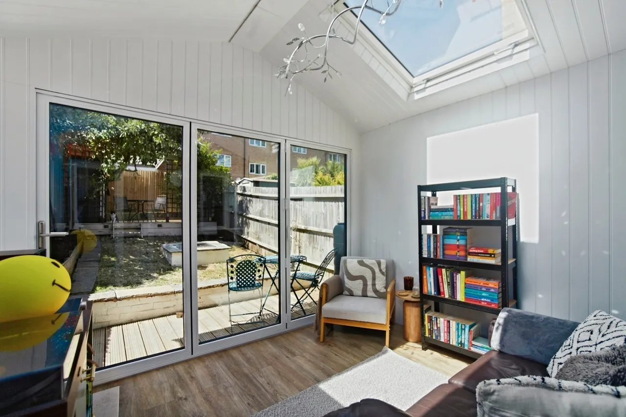 McRae Lane, MITCHAM, Surrey, CR4, photo 7