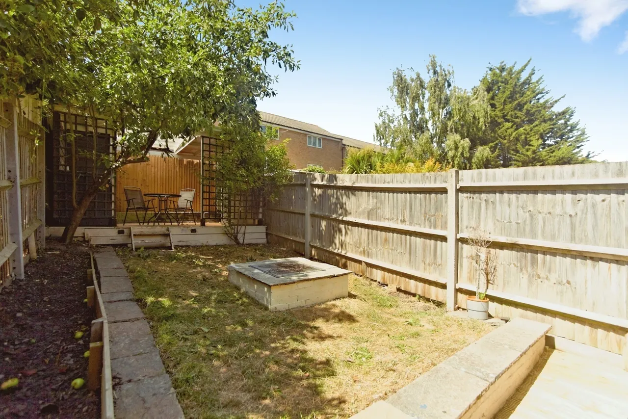 McRae Lane, MITCHAM, Surrey, CR4, photo 17