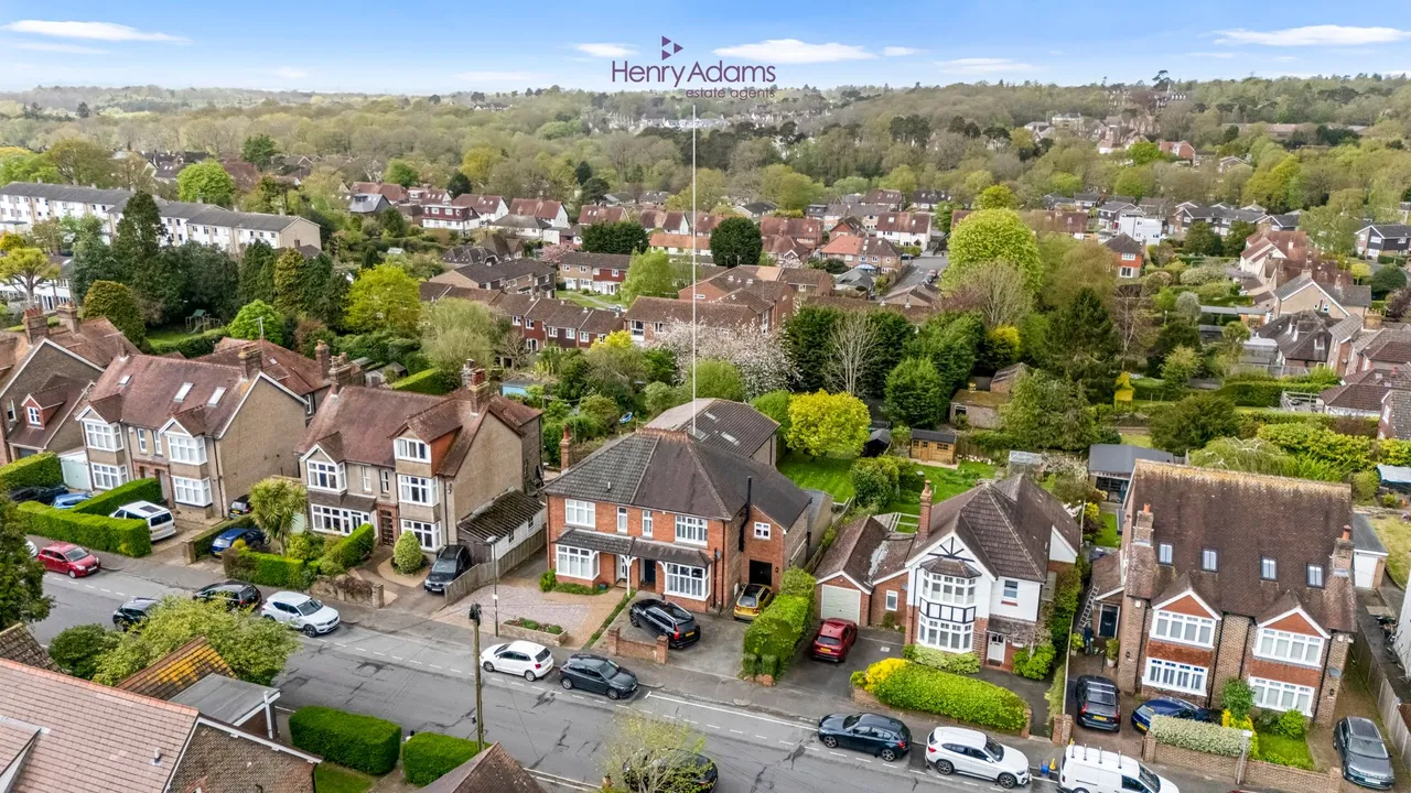 Haywards Road, Haywards Heath, RH16, photo 29