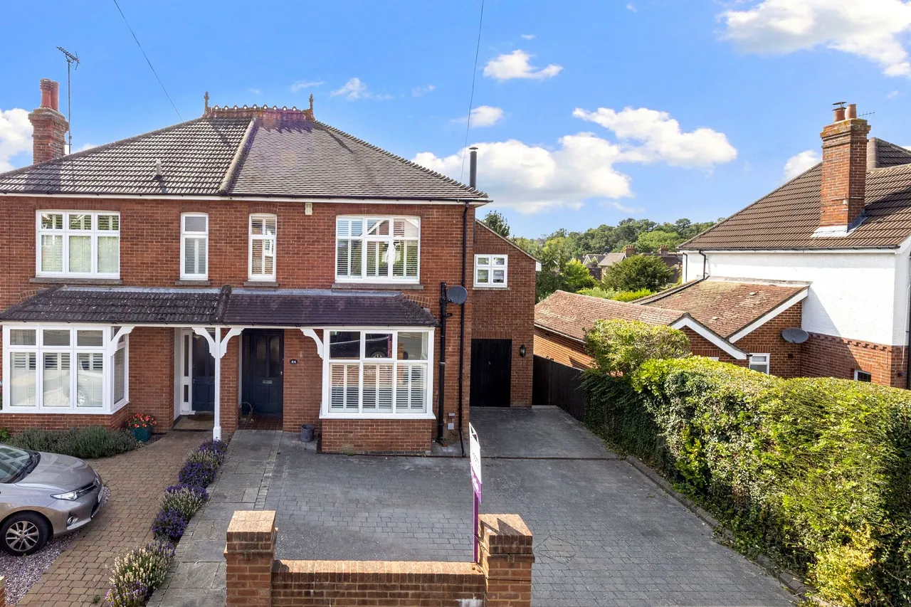 Haywards Road, Haywards Heath, RH16, photo 3