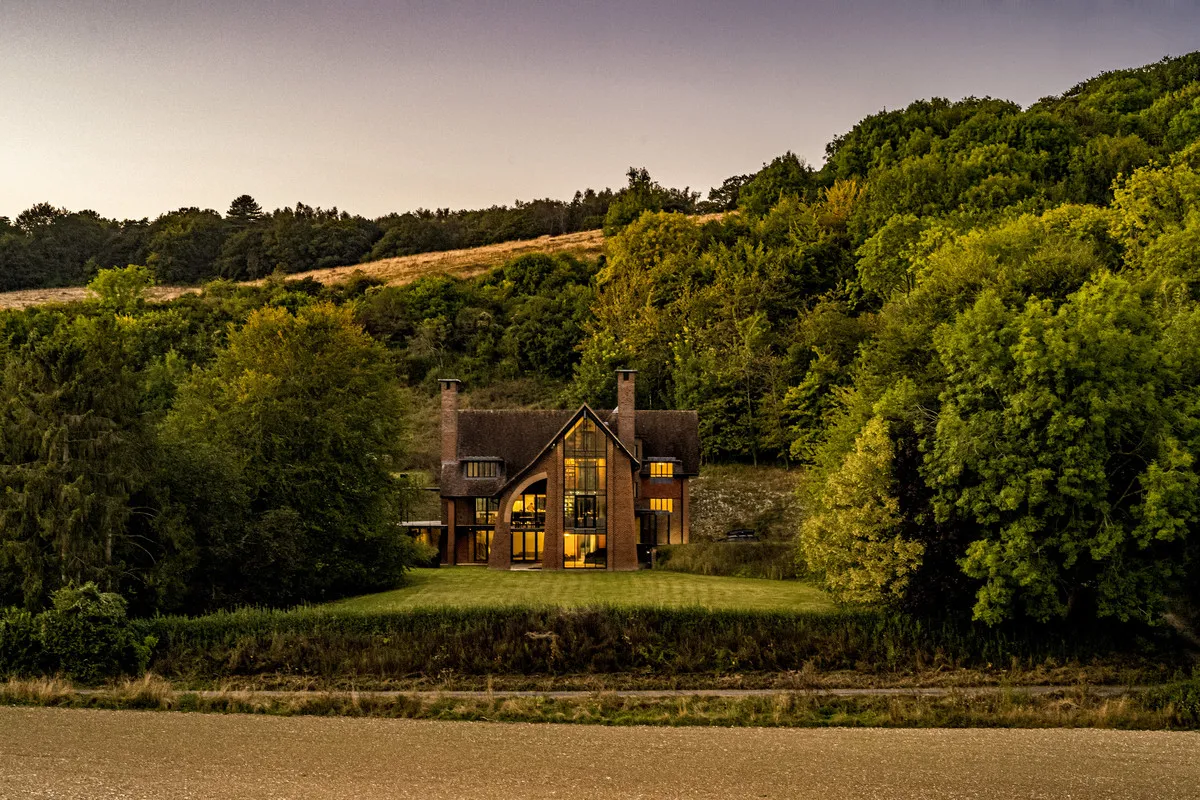 6 bed house for sale, Checkendon Hill House, RG8