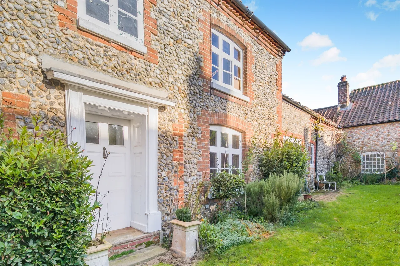 The Street, Thornage, NR25, photo 14