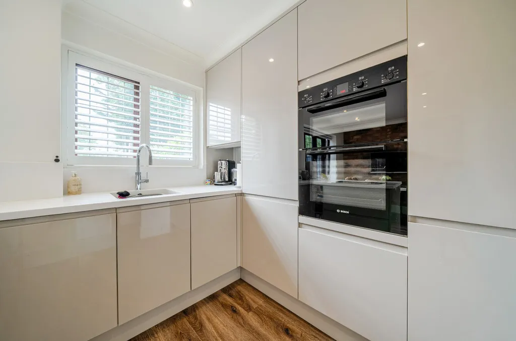 Larch Grove, Sidcup, DA15 8WJ, photo 6