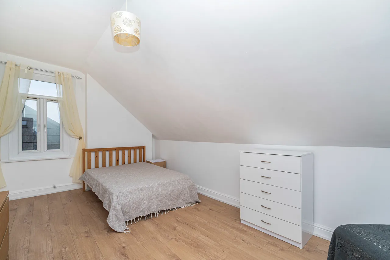 St. Leonards Road, London Fees Apply, W13, photo 14