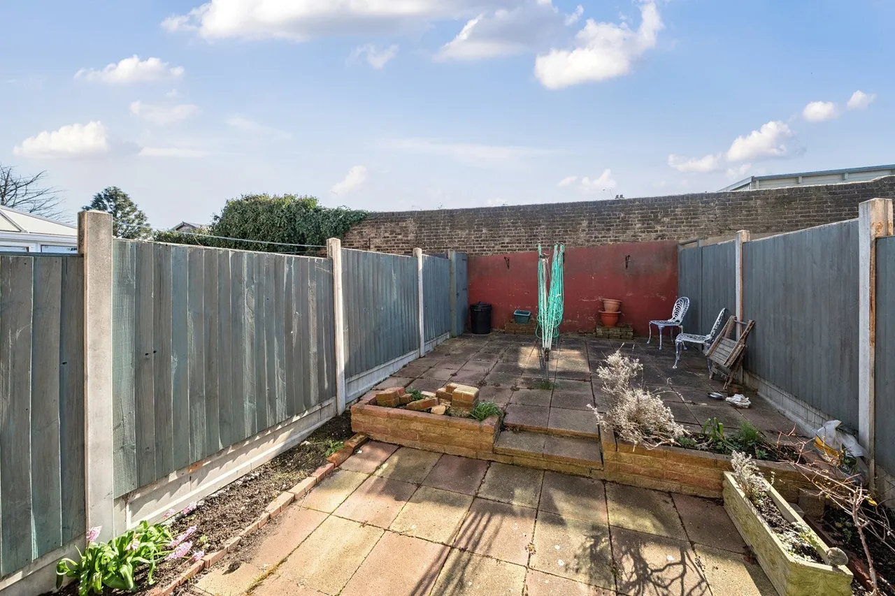 The Birches, SE7, photo 17