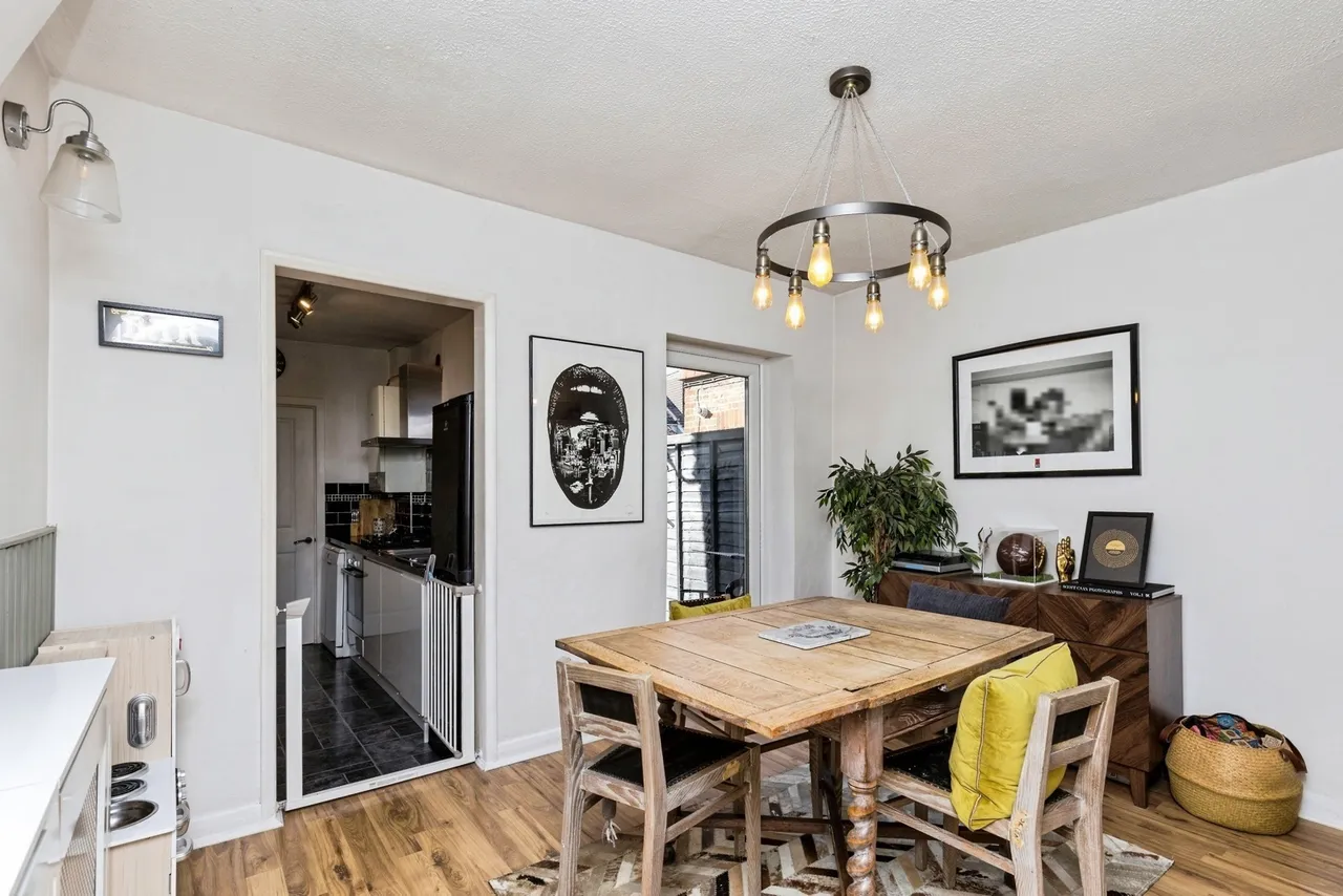 Prospect Place, Crawley, RH11, photo 15