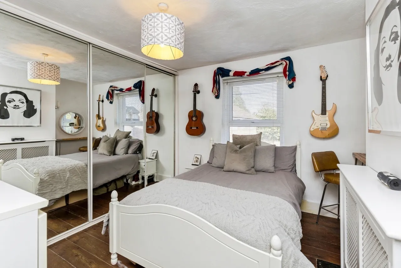 Prospect Place, Crawley, RH11, photo 8