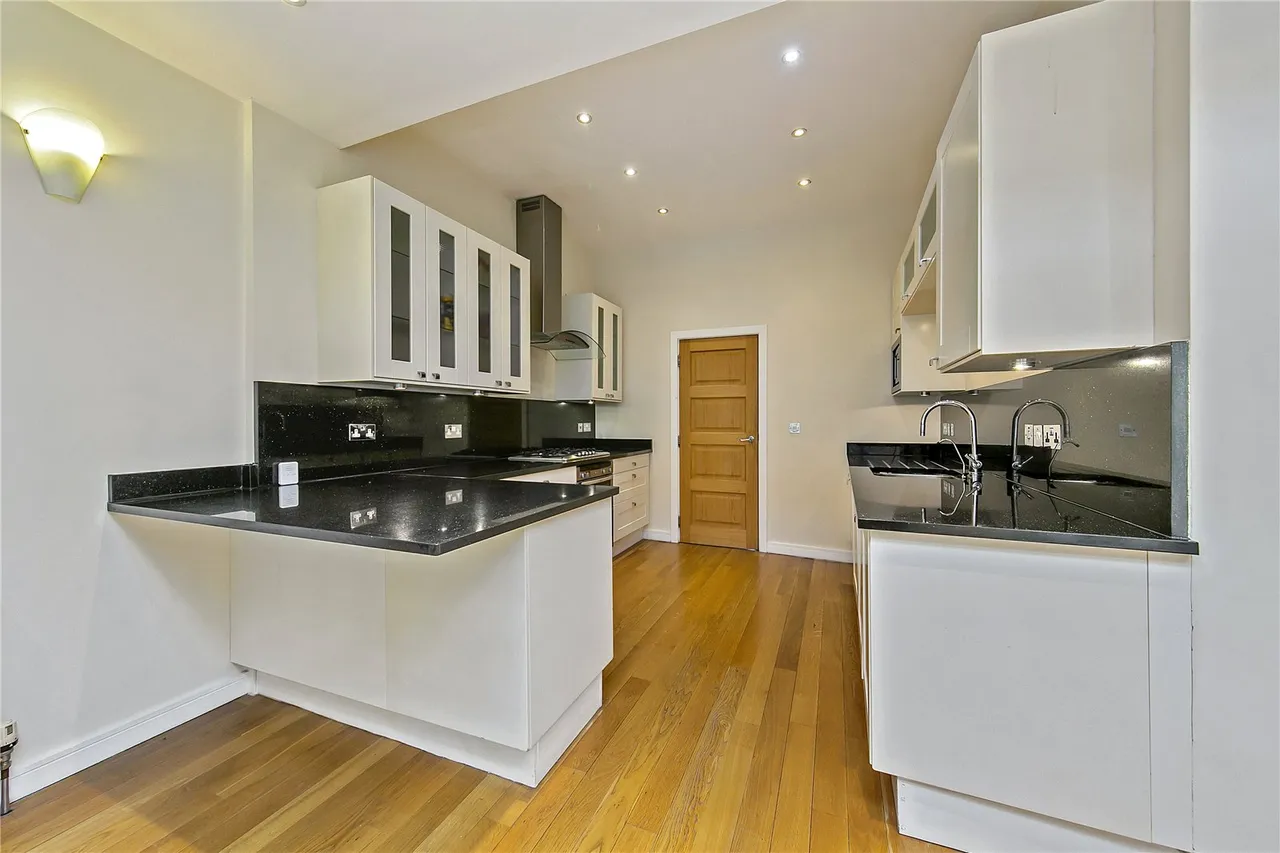 Sandycombe Road, Kew, TW9, photo 7