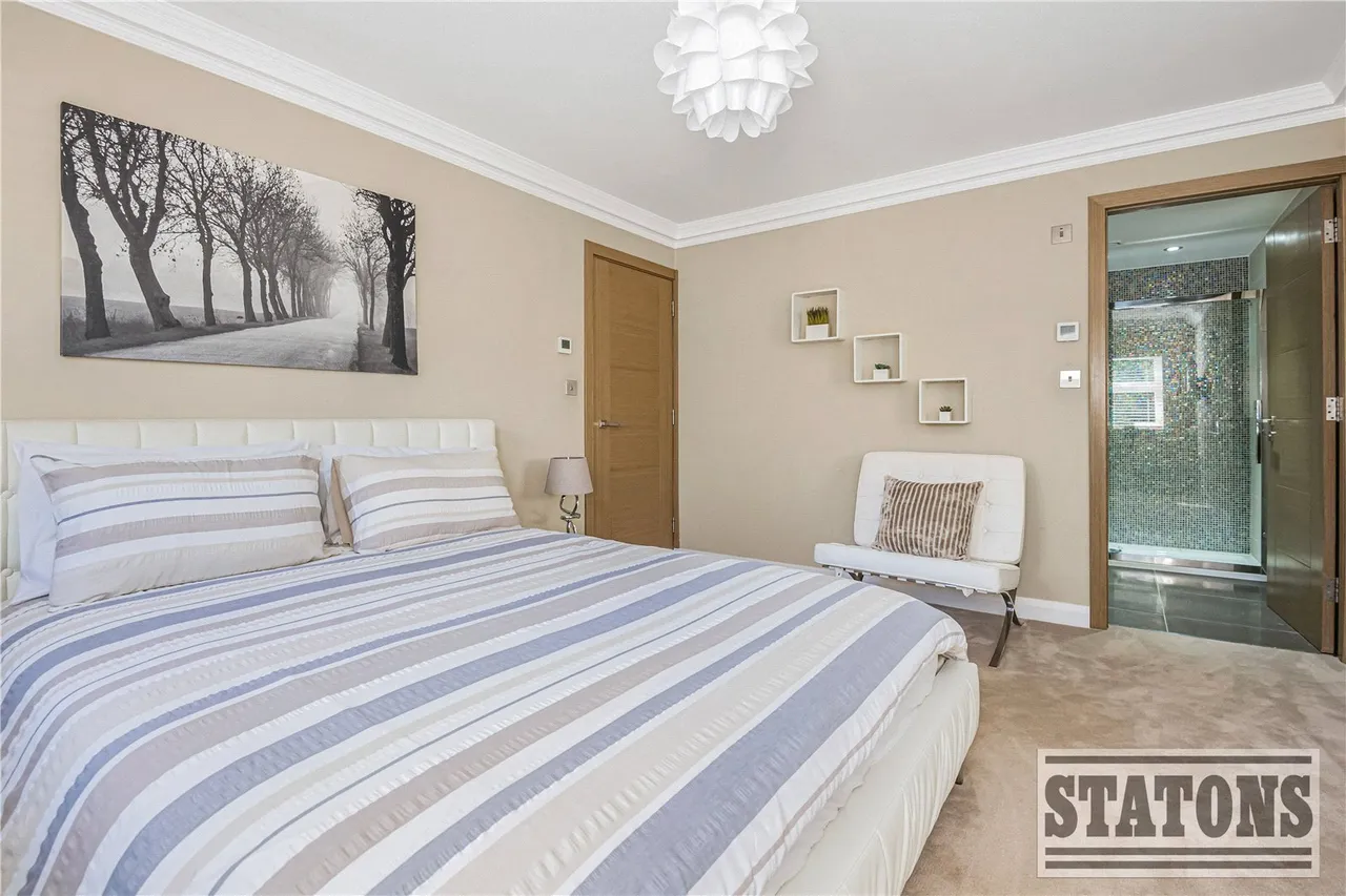 Parkgate Avenue, Hadley Wood, EN4, photo 26