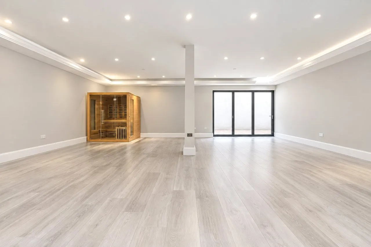 Parkgate Avenue, Hadley Wood, EN4, photo 16