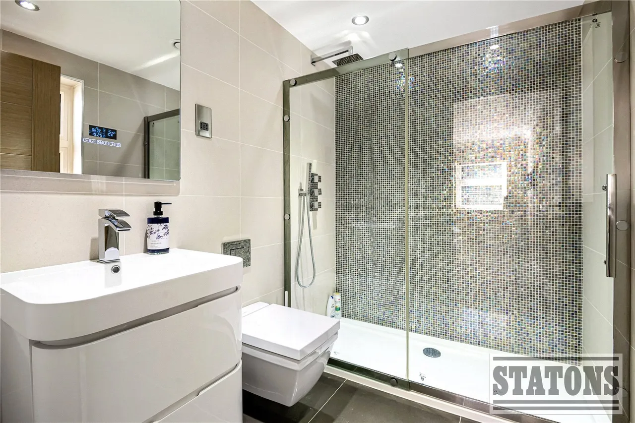 Parkgate Avenue, Hadley Wood, EN4, photo 27