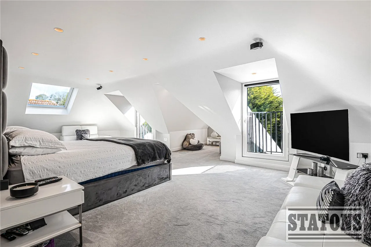 Parkgate Avenue, Hadley Wood, EN4, photo 29