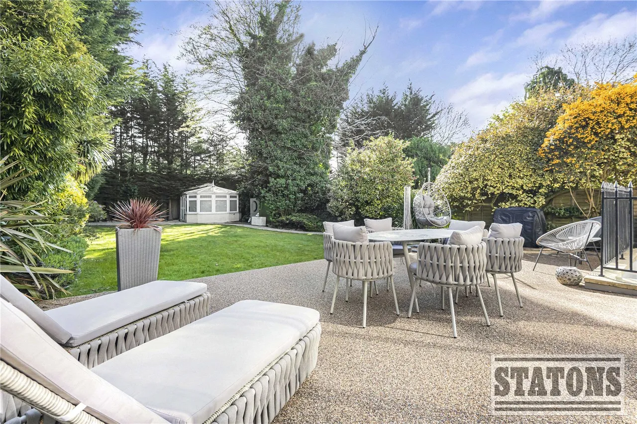 Parkgate Avenue, Hadley Wood, EN4, photo 34