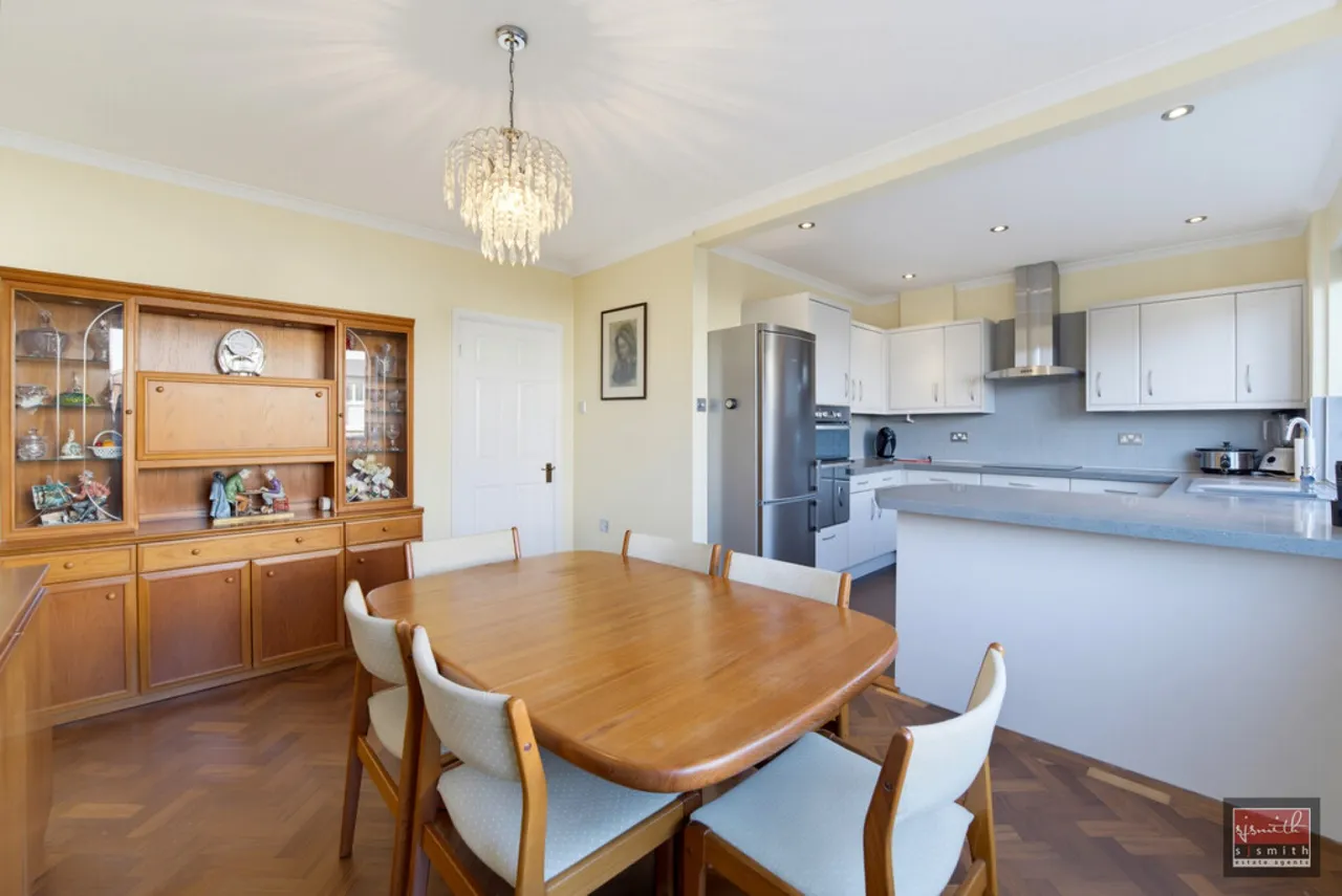 Chesterfield Road, Ashford, photo 6