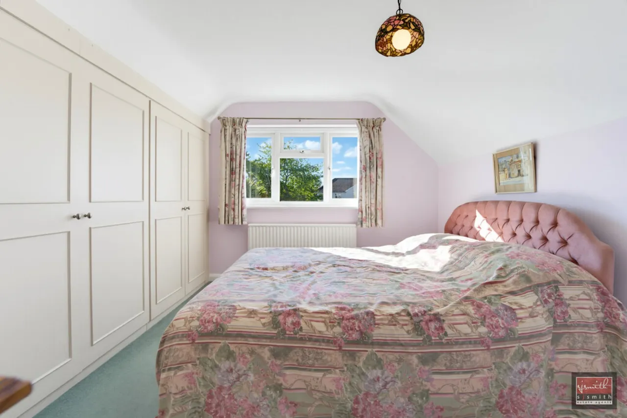 Chesterfield Road, Ashford, photo 16