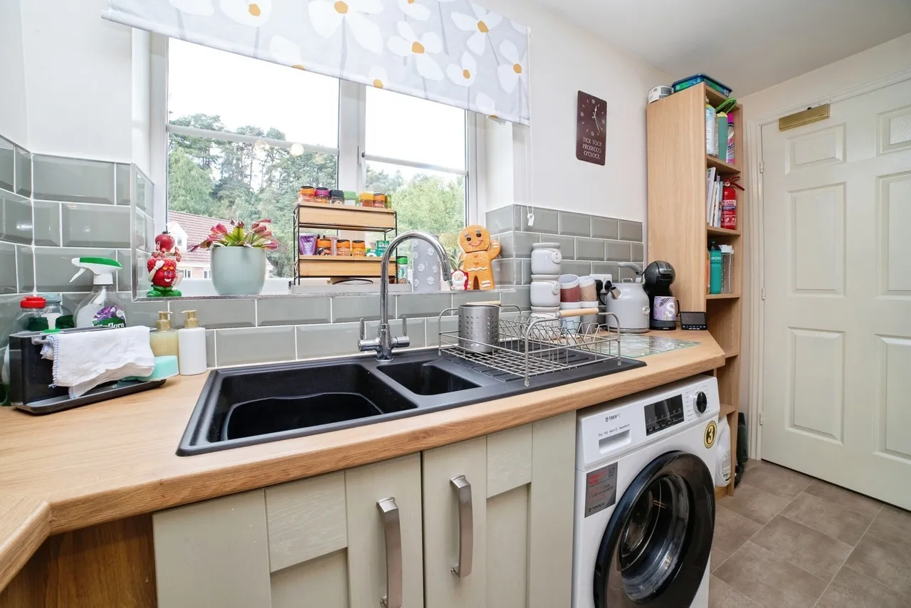Millrise Road, Mansfield, Nottinghamshire, NG18, photo 14