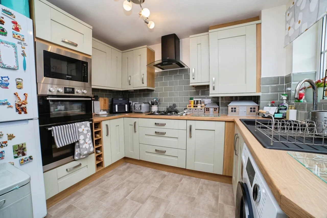 Millrise Road, Mansfield, Nottinghamshire, NG18, photo 11