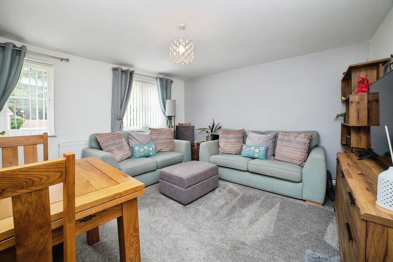 Millrise Road, Mansfield, Nottinghamshire, NG18, photo 2