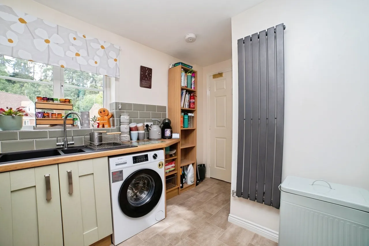 Millrise Road, Mansfield, Nottinghamshire, NG18, photo 13