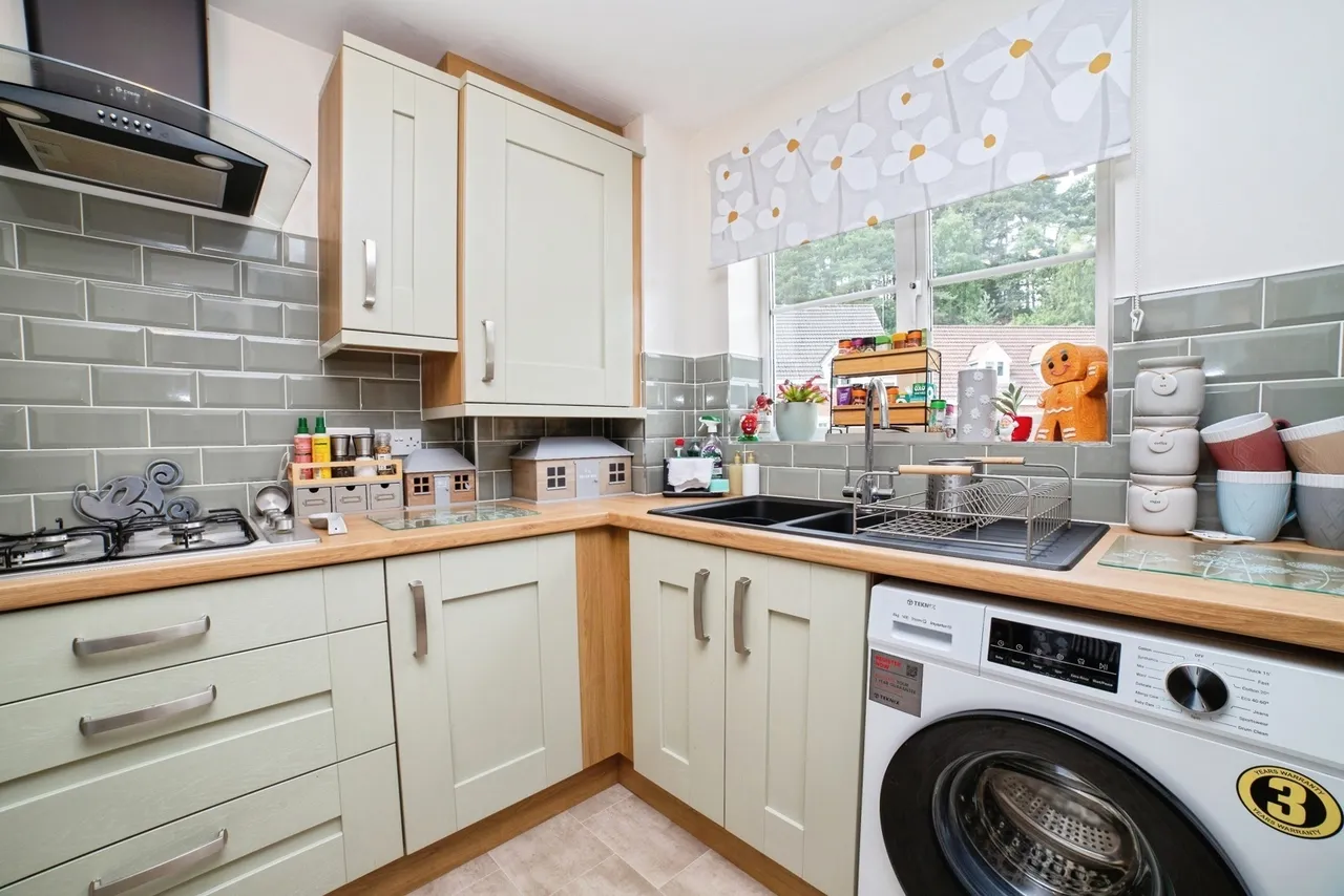 Millrise Road, Mansfield, Nottinghamshire, NG18, photo 12
