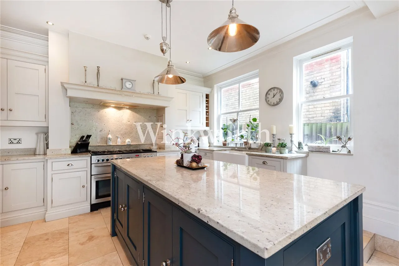 Old Park Road, London, N13, photo 6