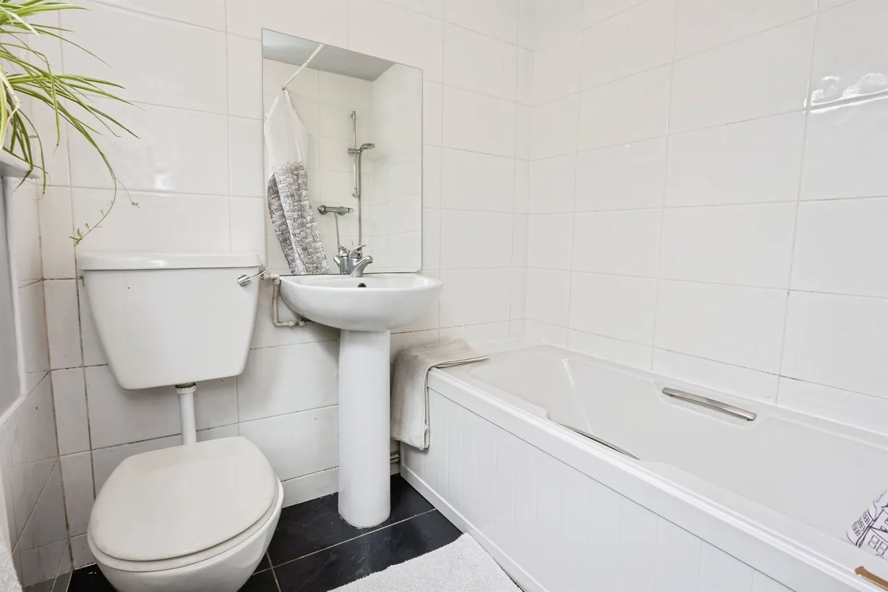 Station Street, Loughborough, photo 8